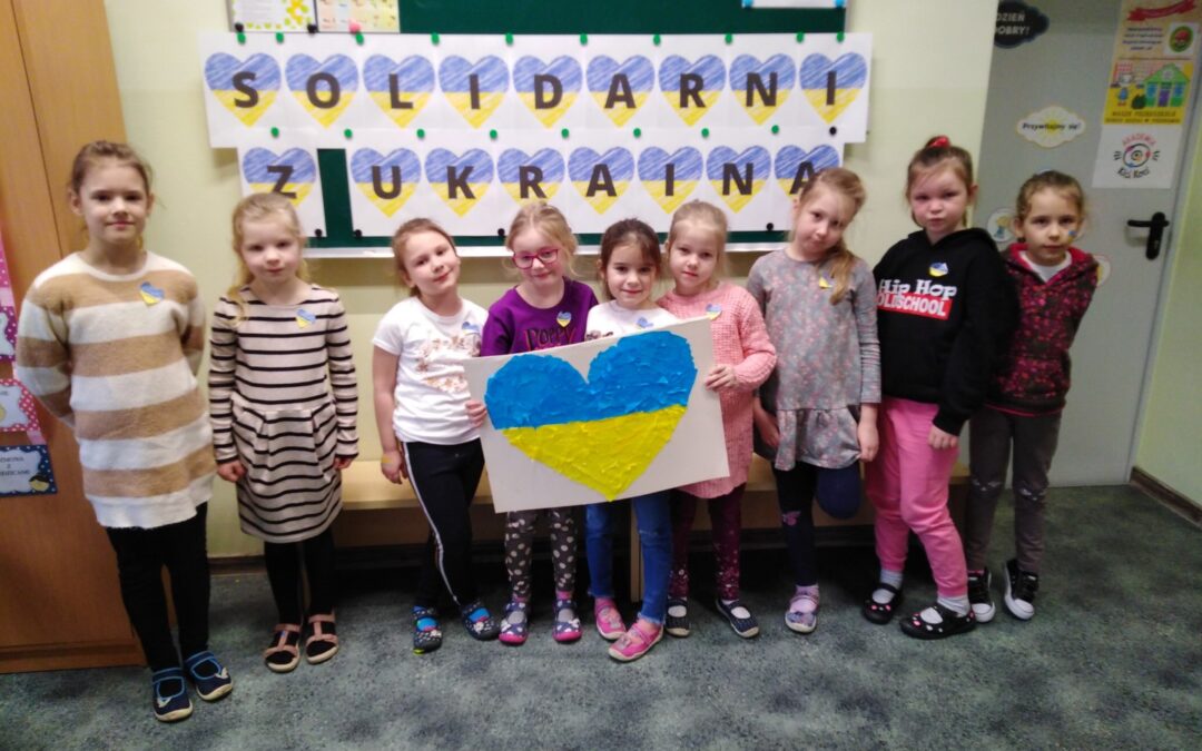 Realizacja projektu edukacyjnego ,,Solidarni z Ukrainą”